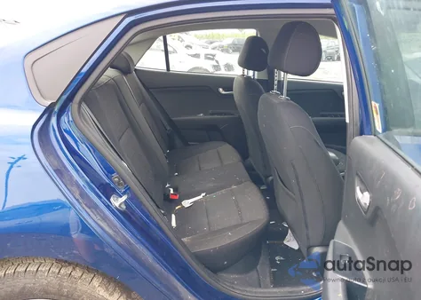 2020 Kia Rio S z USA, uszkodzony, nr VIN 3KPA24AD5LE316965